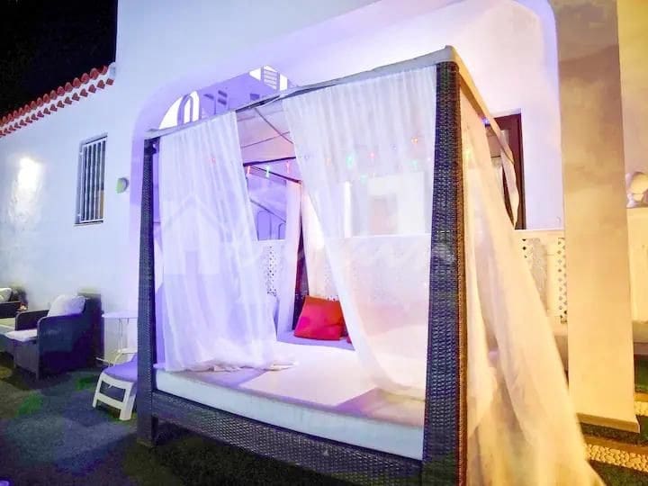 4 chambre Villa/Maison à vendre à Amarilla Golf avec piscine - 1 100 000 € (Ref: 8881014)