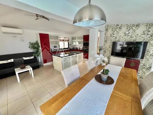 4 sypialnia Willa na sprzedaż w Amarilla Golf, San Miguel de Abona z basenem - 1 100 000 € (Ref: 8881014)