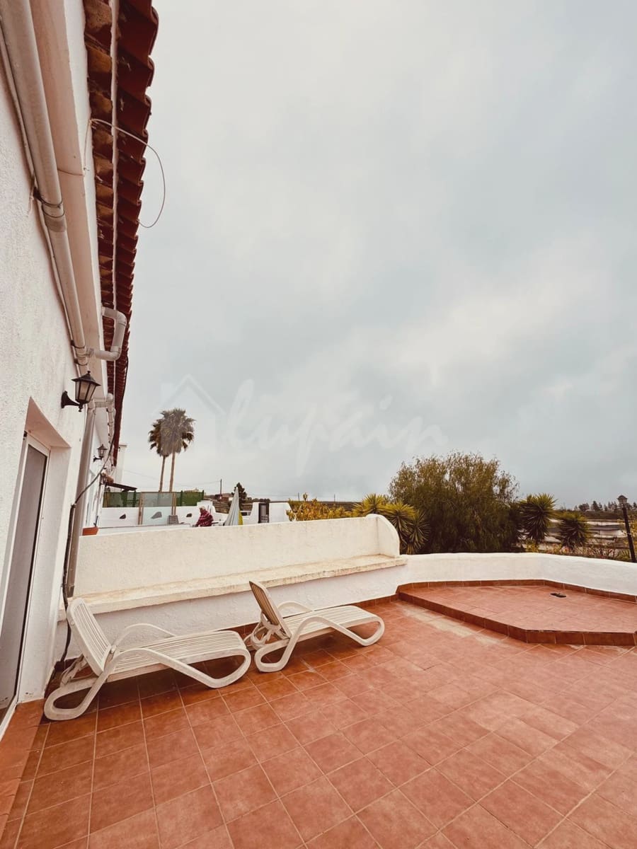 4 bedroom Finca/Country House for sale in Vilaflor - € 210,000 (Ref: 8894064)