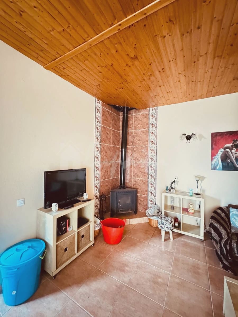 4 bedroom Finca/Country House for sale in Vilaflor - € 210,000 (Ref: 8894064)