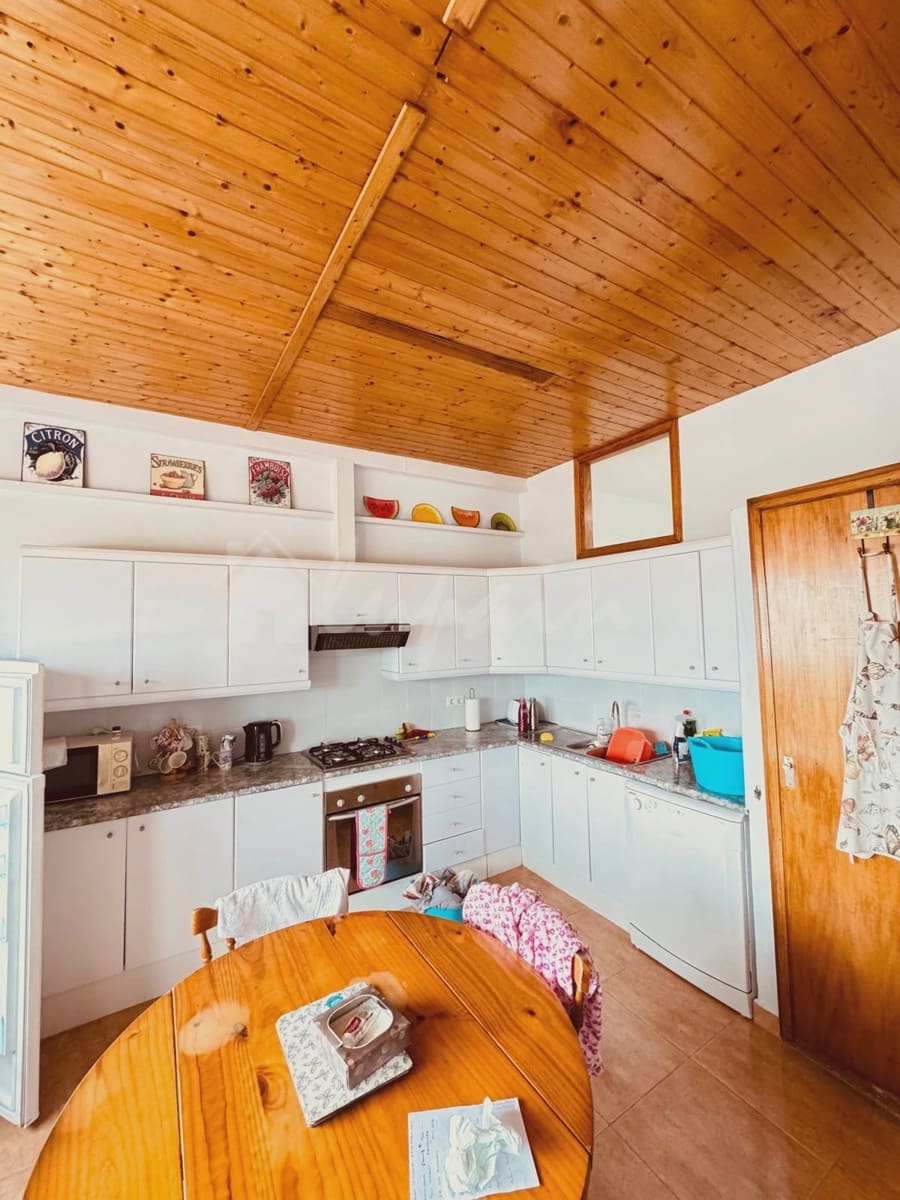 4 bedroom Finca/Country House for sale in Vilaflor - € 210,000 (Ref: 8894064)