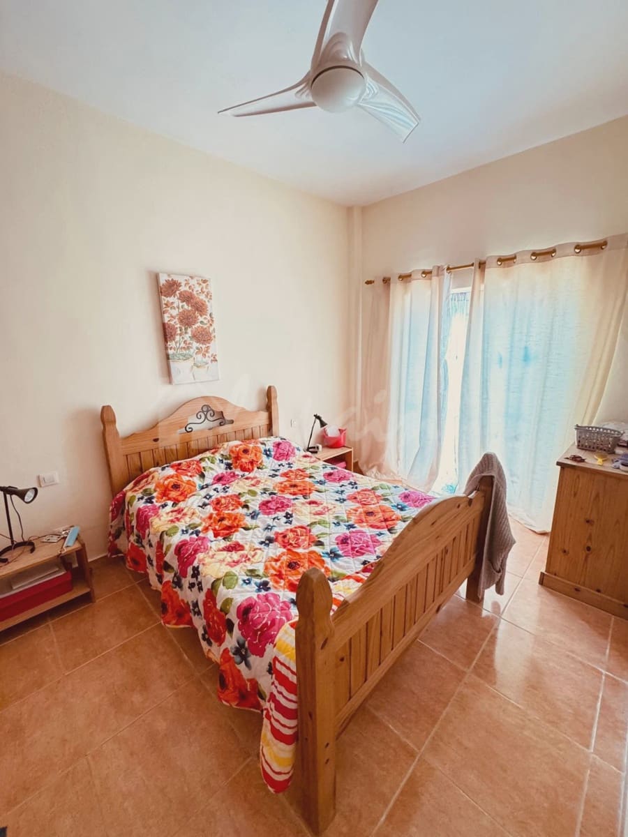 4 bedroom Finca/Country House for sale in Vilaflor - € 210,000 (Ref: 8894064)