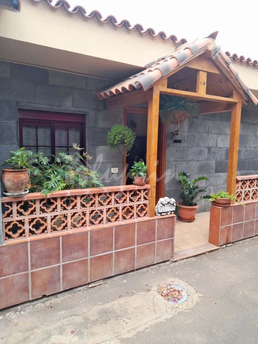 3 soverom Villa til salgs i Los Gigantes med svømmebasseng - € 1 600 000 (Ref: 8914335)