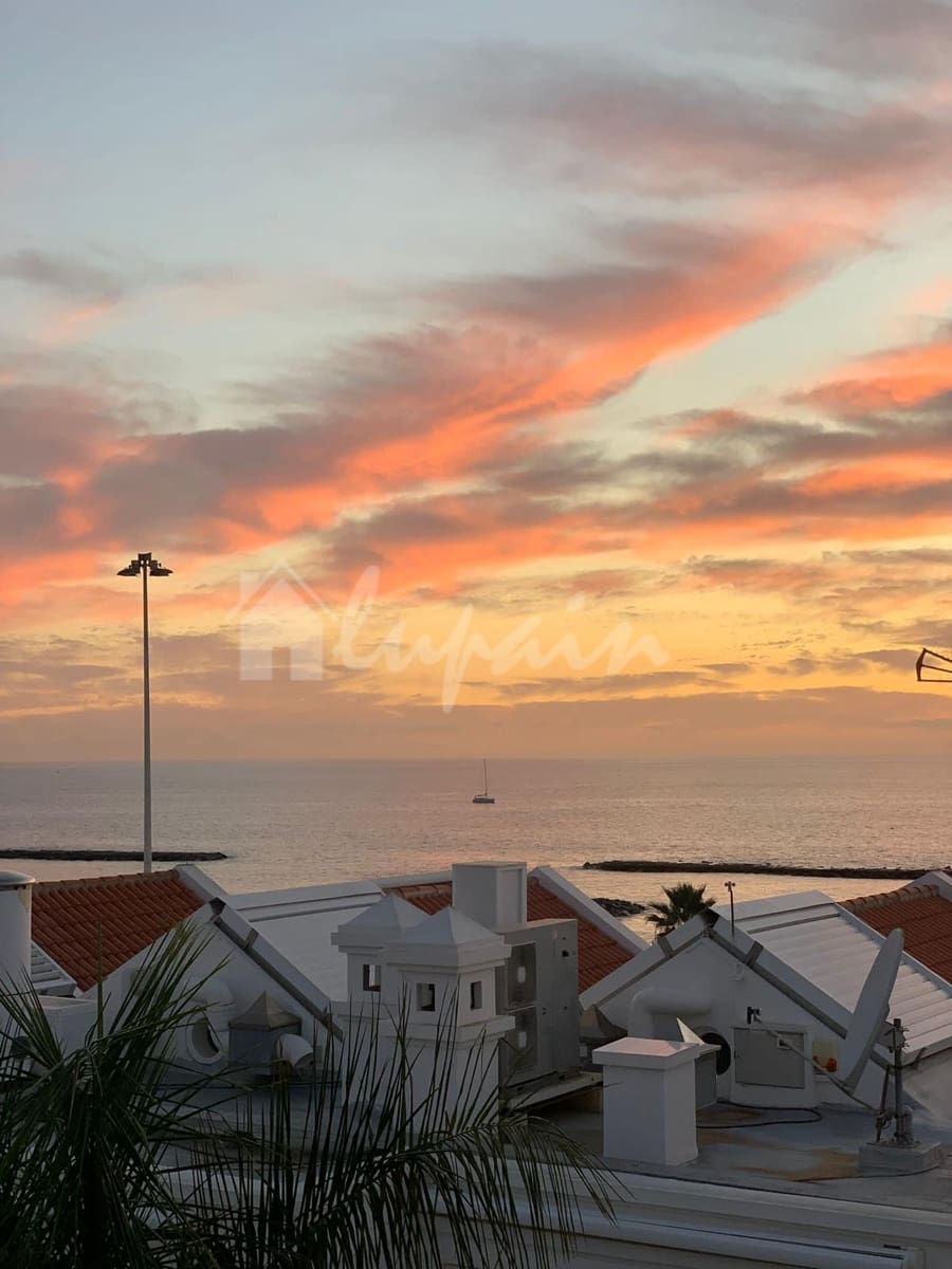 1 soverom Leilighet til salgs i Costa Adeje med svømmebasseng - € 380 000 (Ref: 8942190)