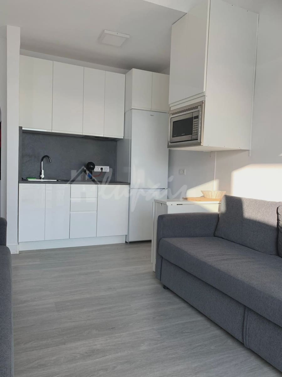 1 sypialnia Apartament na sprzedaż w Costa Adeje z basenem - 380 000 € (Ref: 8942190)