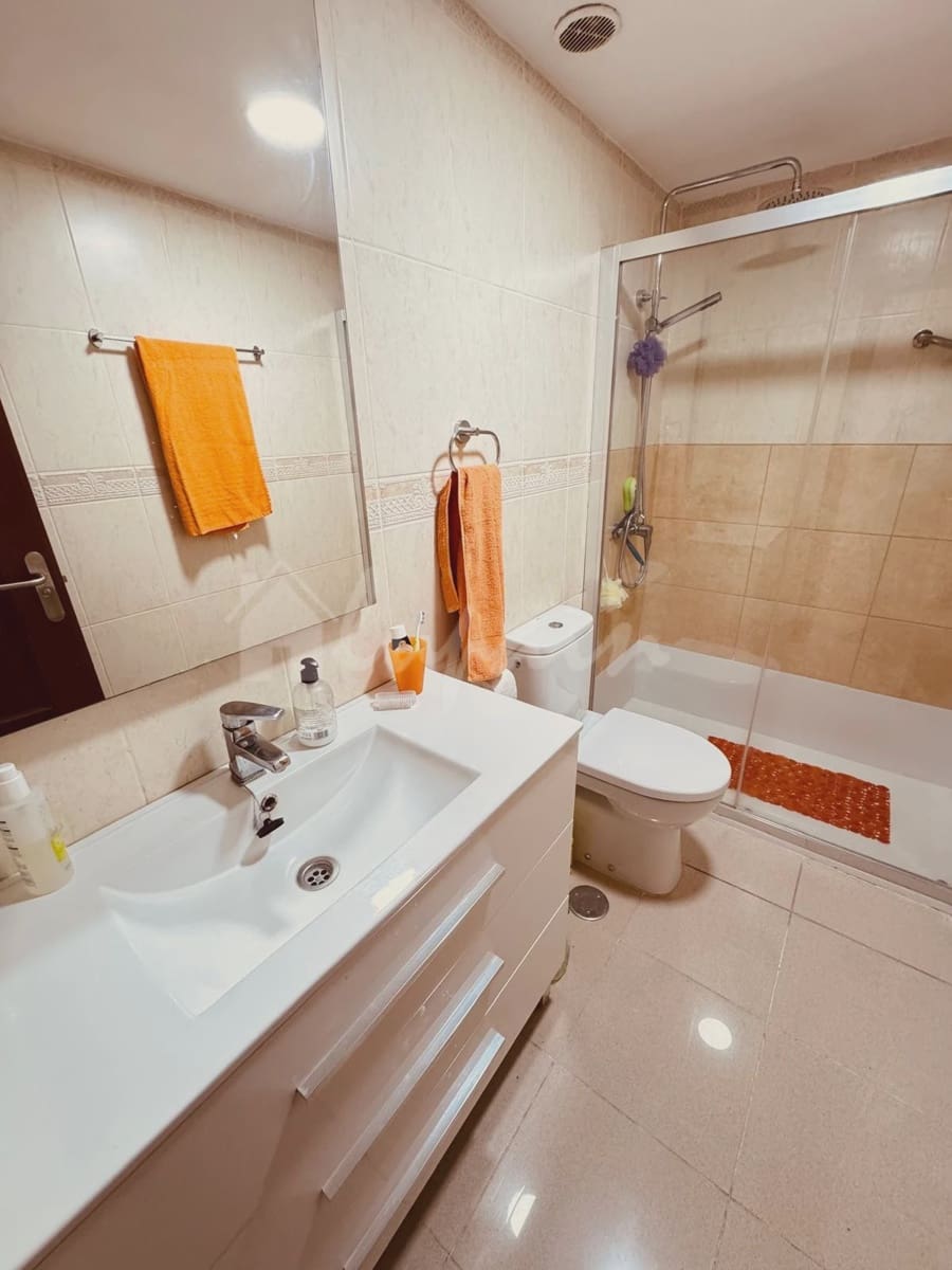 1 soverom Leilighet til salgs i Los Cristianos med svømmebasseng - € 260 000 (Ref: 8942191)