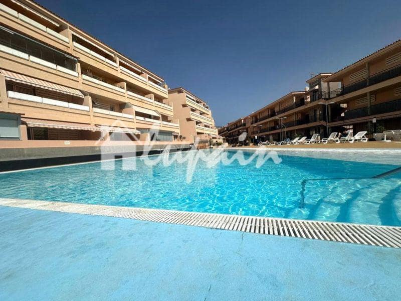 1 bedroom Apartment for sale in Los Cristianos with pool garage - € 260,000 (Ref: 8942191)