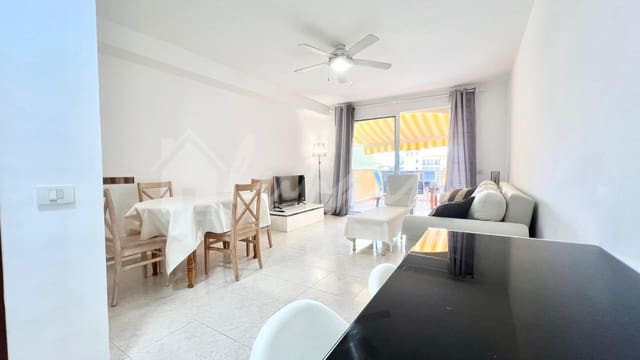 2 bedroom Apartment for sale in Los Cristianos, Arona with pool - € 440,000 (Ref: 9002443)