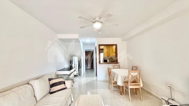 2 bedroom Apartment for sale in Los Cristianos, Arona with pool - € 440,000 (Ref: 9002443)