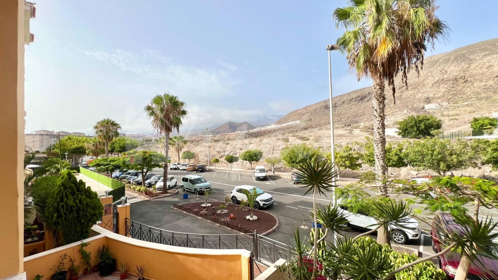 2 soveværelse Lejlighed til salg i Los Cristianos med swimmingpool - € 440.000 (Ref: 9002443)