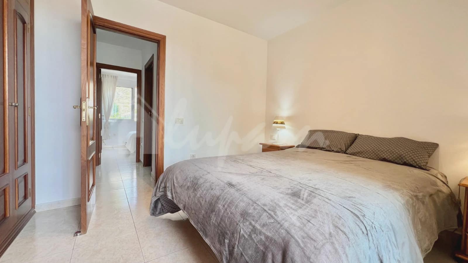 2 quarto Apartamento para venda em Los Cristianos com piscina - 440 000 € (Ref: 9002443)