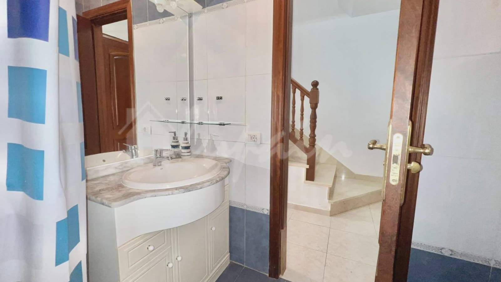 2 quarto Apartamento para venda em Los Cristianos com piscina - 440 000 € (Ref: 9002443)