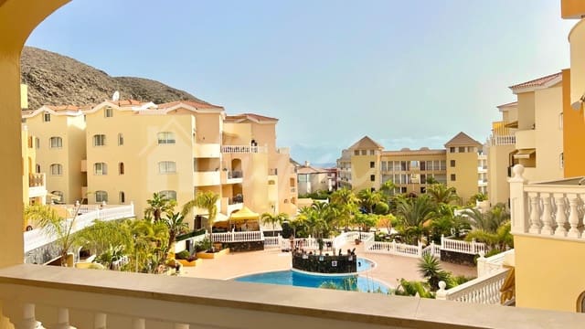 2 bedroom Apartment for sale in Los Cristianos, Arona with pool - € 440,000 (Ref: 9002443)