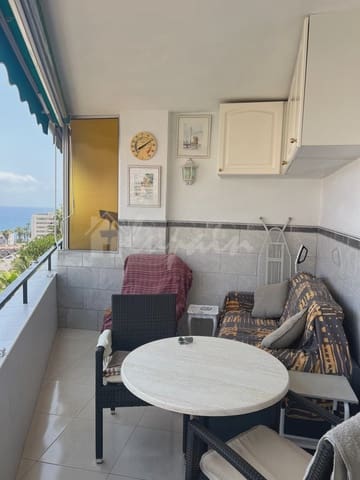 1 bedroom Apartment for sale in Los Cristianos, Arona with pool - € 280,000 (Ref: 9031249)