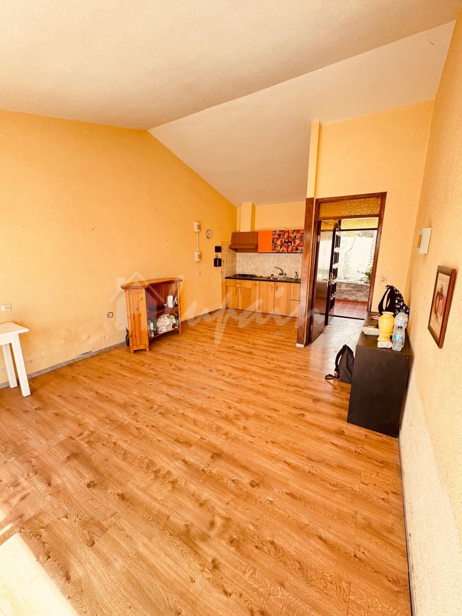 1 soverom Leilighet til salgs i Playa de las Americas med svømmebasseng - € 365 000 (Ref: 9036008)