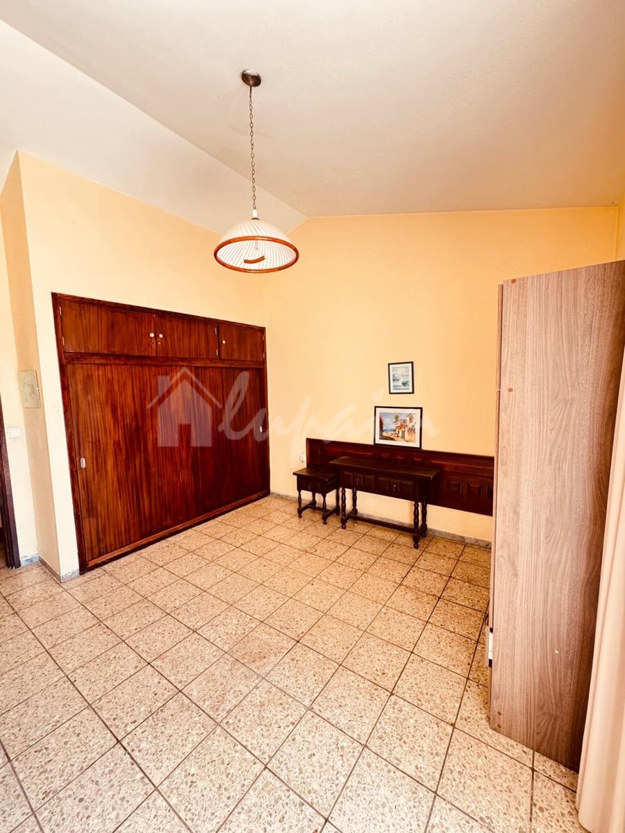 1 soverom Leilighet til salgs i Playa de las Americas med svømmebasseng - € 365 000 (Ref: 9036008)