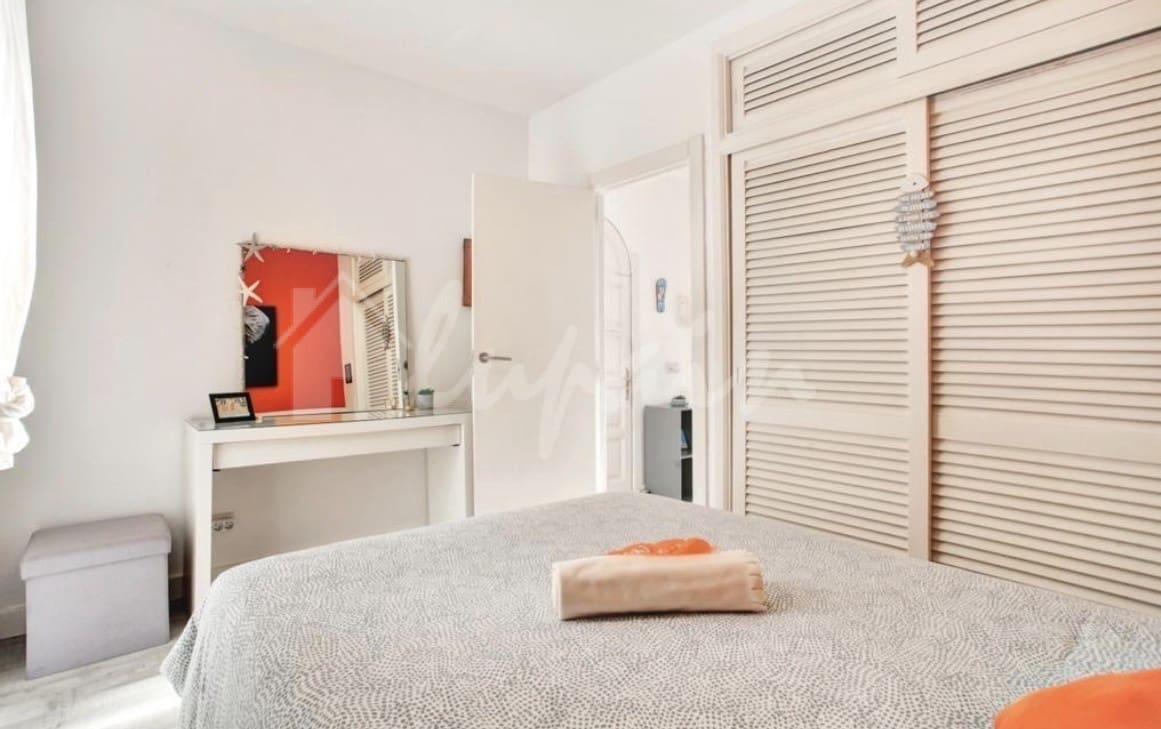 1 bedroom Apartment for sale in Torviscas with pool - € 270,000 (Ref: 9036009)