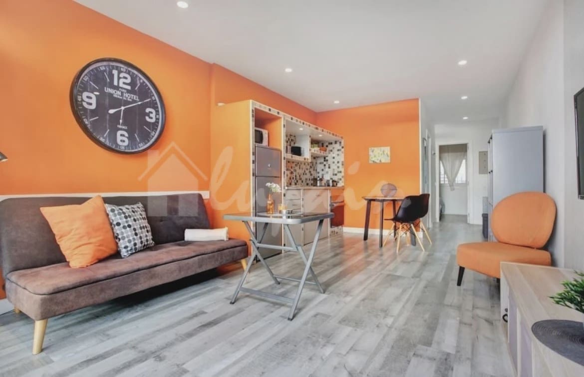 1 quarto Apartamento para venda em Torviscas com piscina - 270 000 € (Ref: 9036009)