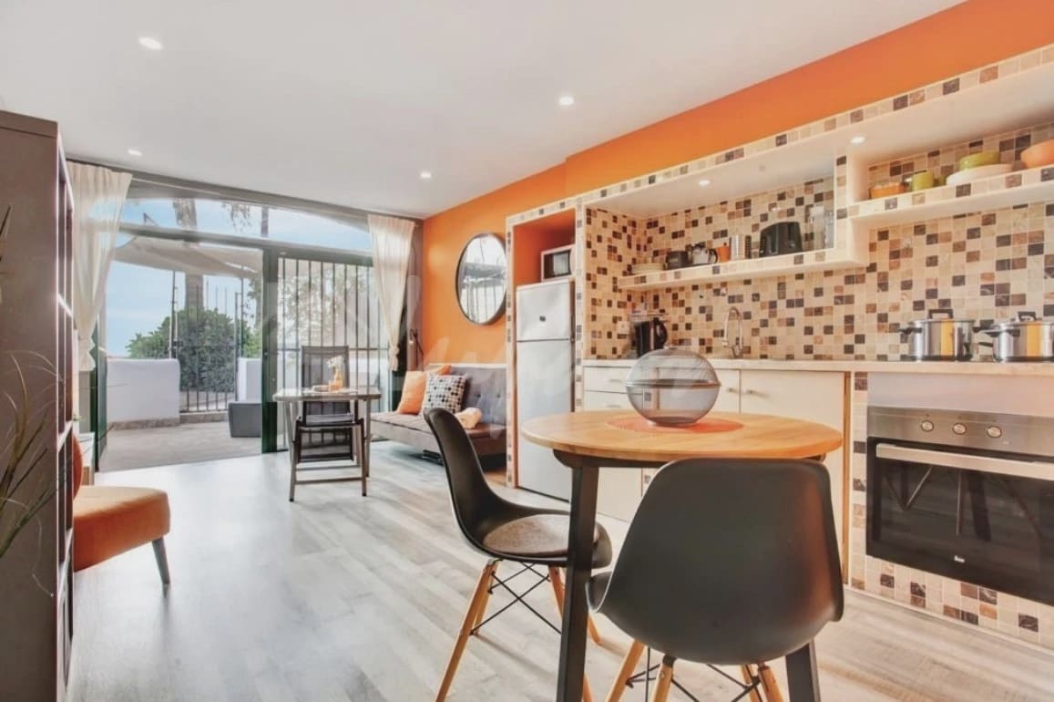 1 quarto Apartamento para venda em Torviscas com piscina - 270 000 € (Ref: 9036009)