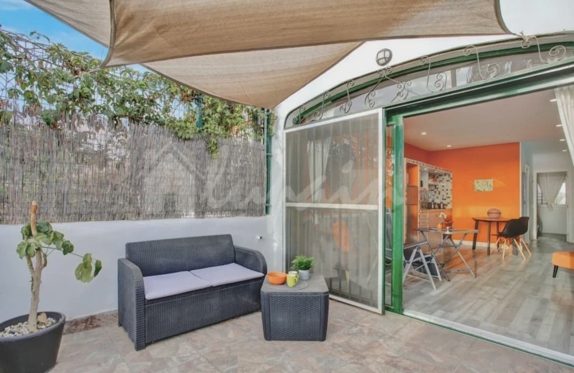 1 quarto Apartamento para venda em Torviscas com piscina - 270 000 € (Ref: 9036009)