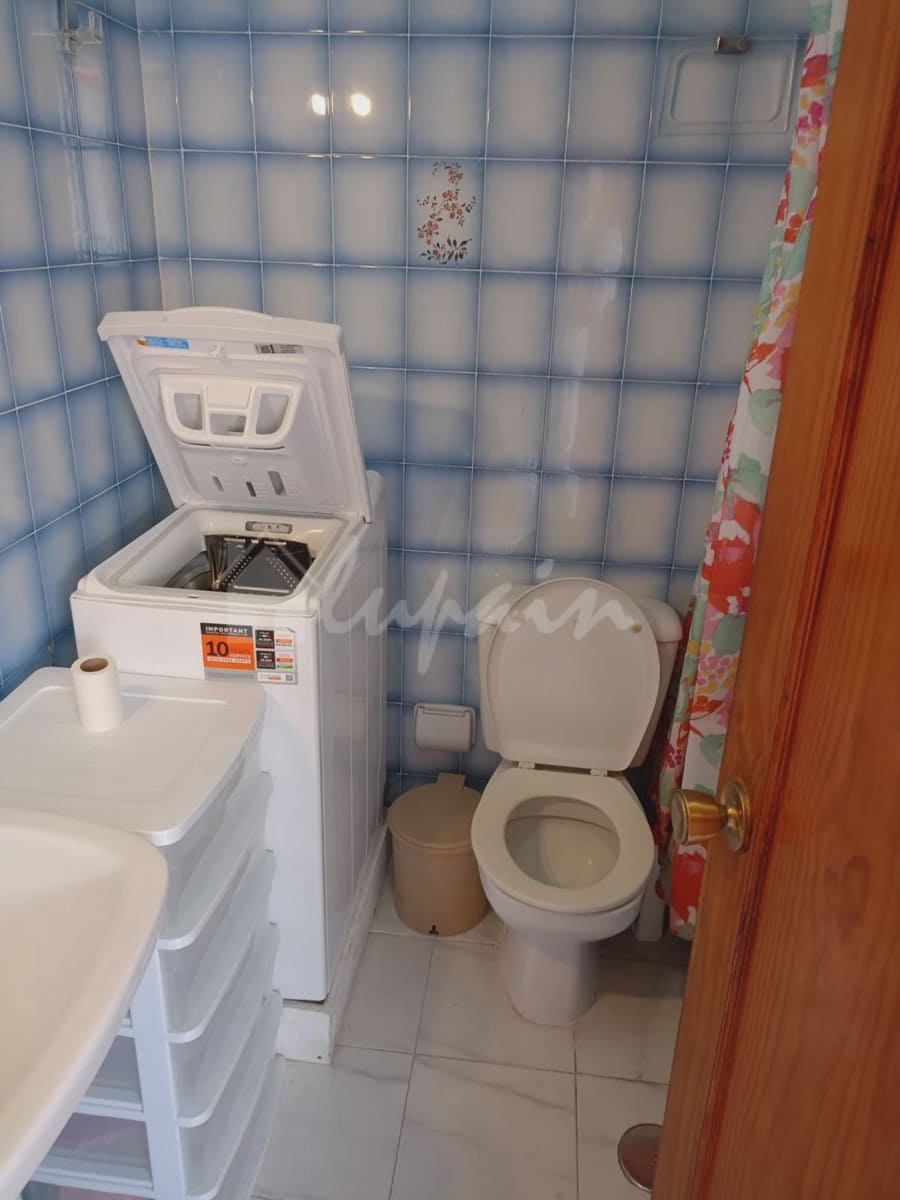 Studio te koop in Los Cristianos met zwembad - € 215.000 (Ref: 9036010)