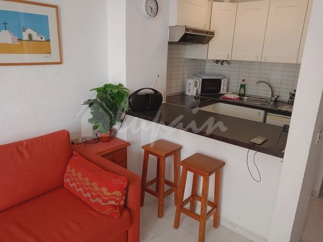 Studio te koop in Los Cristianos, Arona met zwembad - € 215.000 (Ref: 9036010)