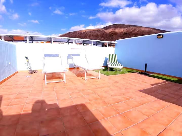 1 soveværelse Penthouse til salg i Los Cristianos med swimmingpool - € 315.000 (Ref: 9066970)