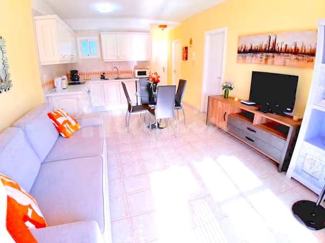 1 sypialnia Penthouse na sprzedaż w Los Cristianos, Arona z basenem - 315 000 € (Ref: 9066970)