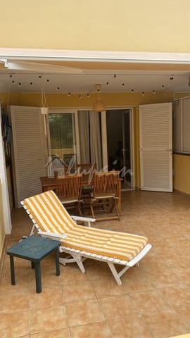 2 chambre Maison de Ville à vendre à Playa de las Americas, Arona avec piscine - 495 000 € (Ref: 9111430)