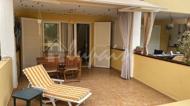 2 chambre Maison de Ville à vendre à Playa de las Americas, Arona avec piscine - 495 000 € (Ref: 9111430)