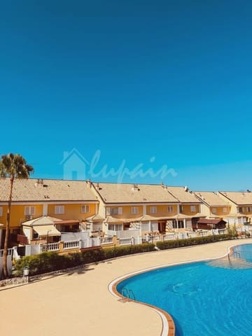 2 bedroom Townhouse for sale in Playa de las Americas, Arona with pool - € 495,000 (Ref: 9111430)