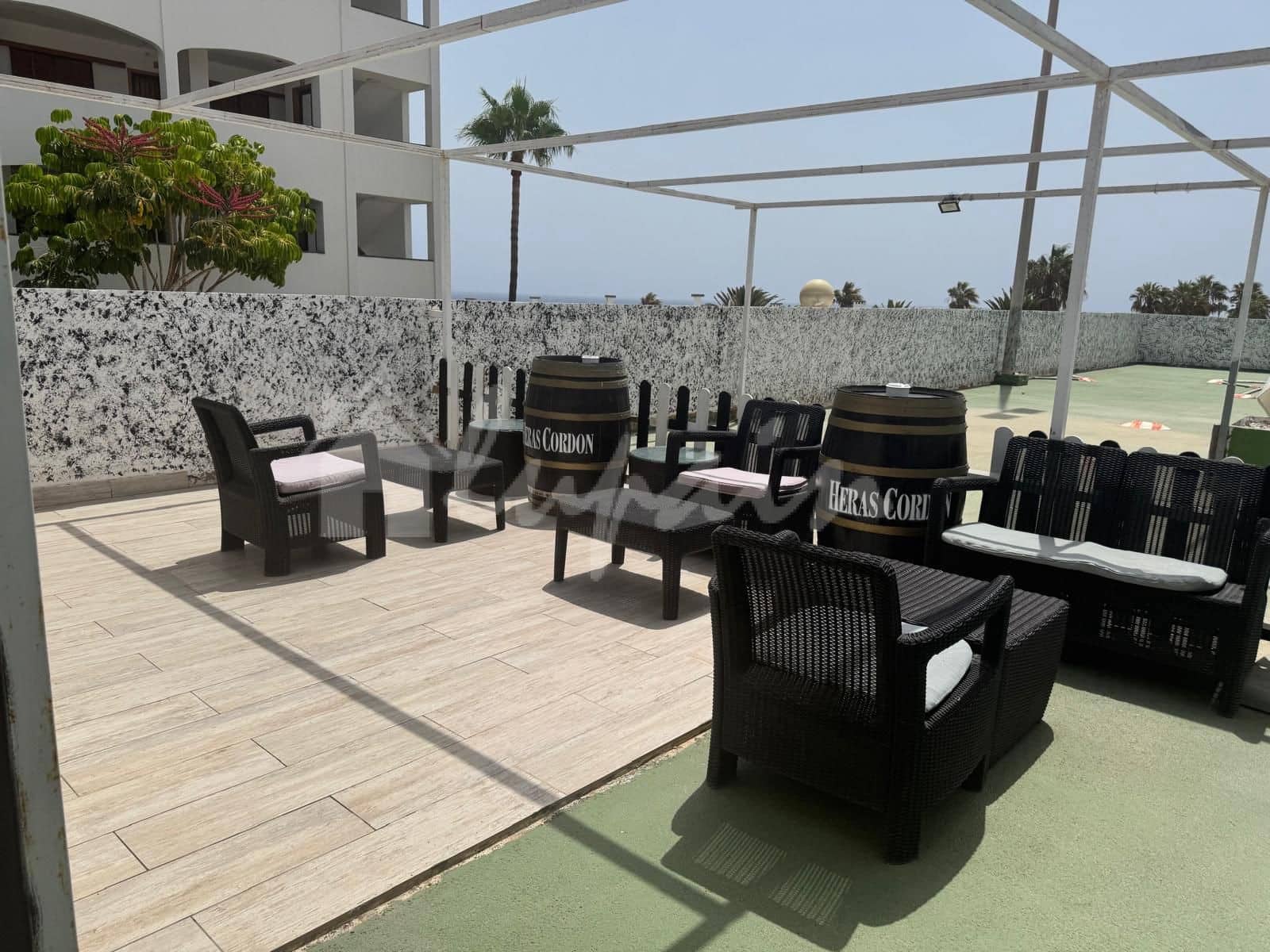 Virksomhed til salg i Costa del Silencio - € 290.000 (Ref: 9113601)