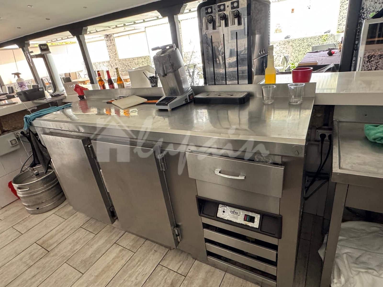 Virksomhed til salg i Costa del Silencio - € 290.000 (Ref: 9113601)