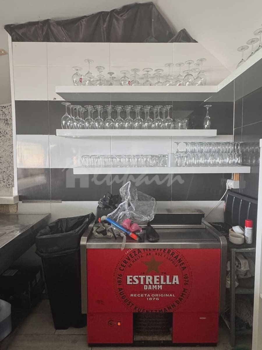 Virksomhed til salg i Costa del Silencio - € 290.000 (Ref: 9113601)