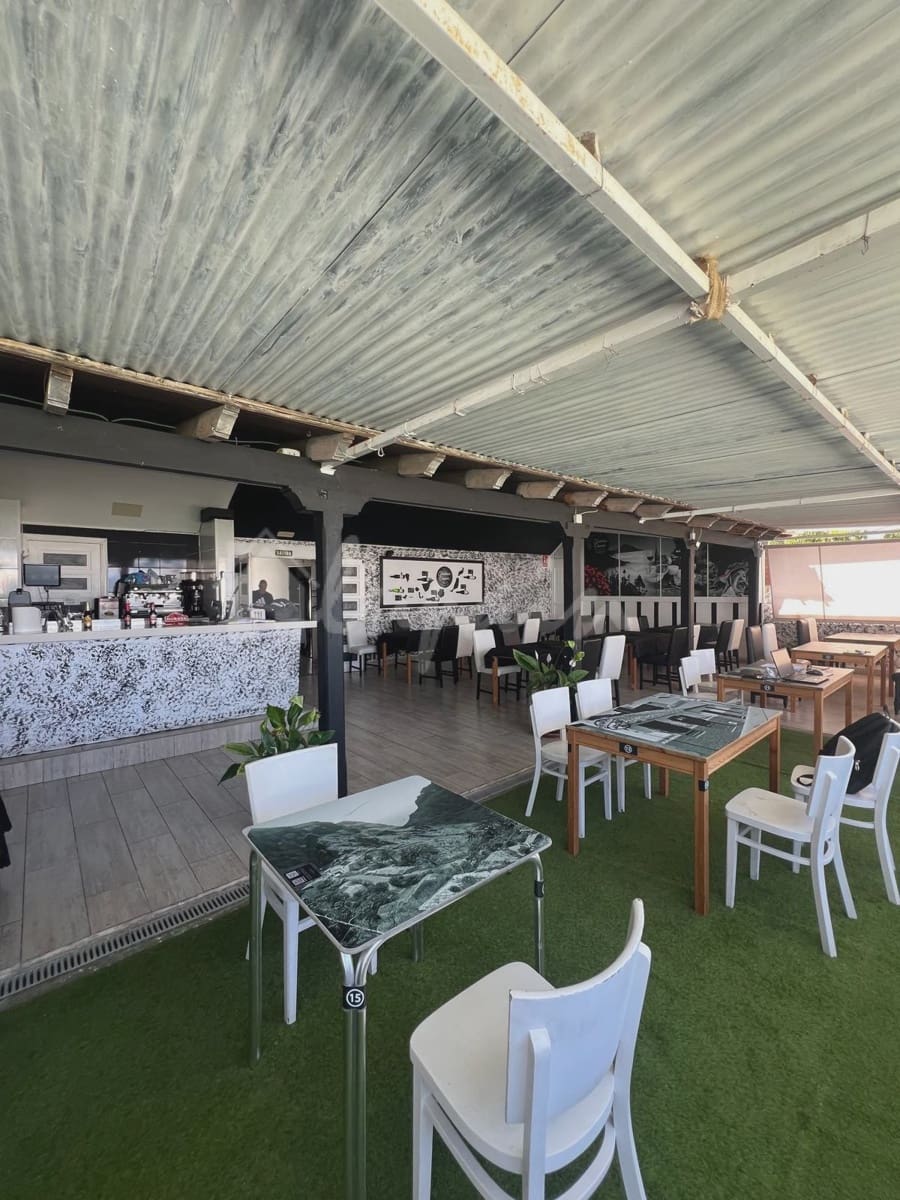 Virksomhed til salg i Costa del Silencio - € 290.000 (Ref: 9113601)