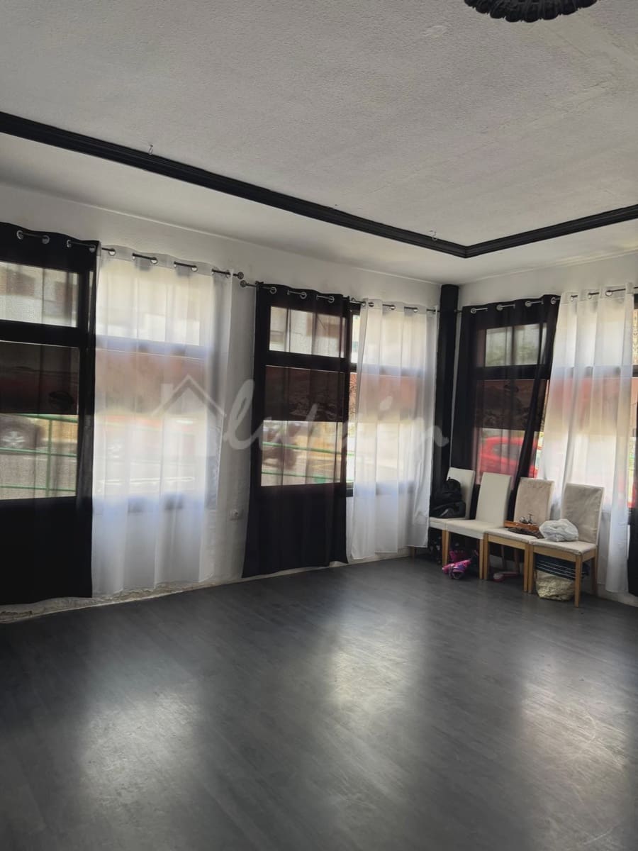 Virksomhed til salg i Costa del Silencio - € 290.000 (Ref: 9113601)