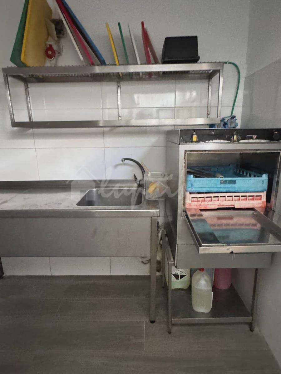 Virksomhed til salg i Costa del Silencio - € 290.000 (Ref: 9113601)