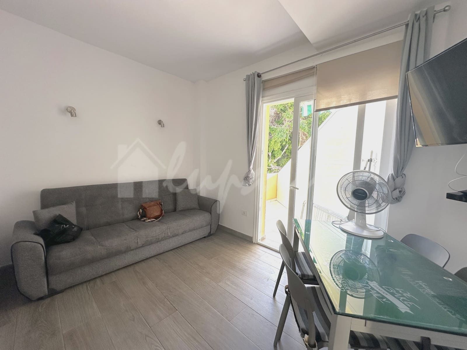 1 soverom Leilighet til salgs i Costa Adeje med svømmebasseng - € 275 000 (Ref: 9113602)