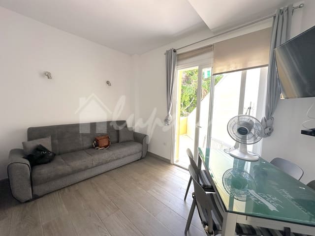 1 makuuhuone Huoneisto myytävänä paikassa Torviscas Centro y Alto, Adeje mukana uima-altaan - 275 000 € (Ref: 9113602)