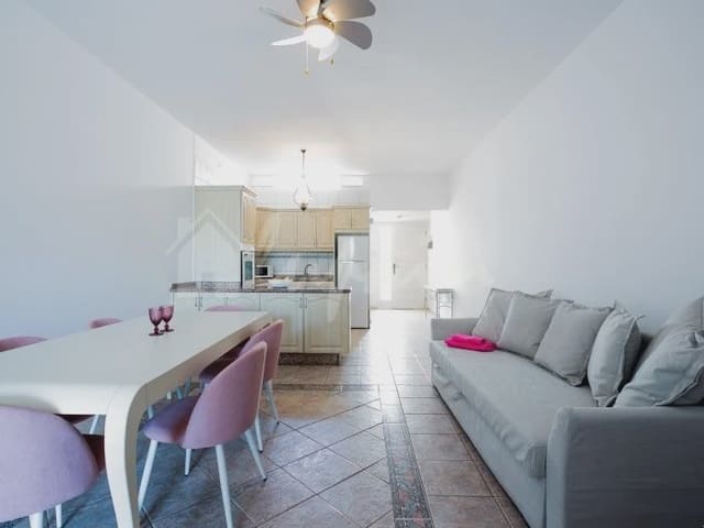 3 soverom Leilighet til salgs i Costa del Silencio, Arona med svømmebasseng - € 280 000 (Ref: 9115478)