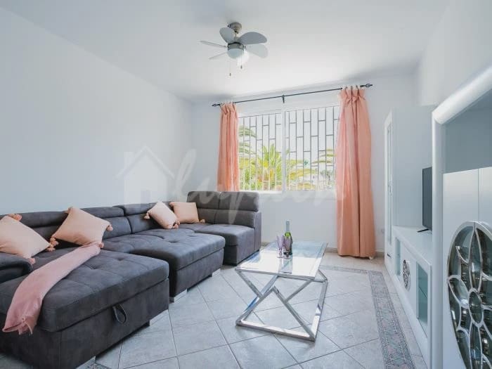 3 soveværelse Lejlighed til salg i Costa del Silencio med swimmingpool - € 280.000 (Ref: 9115478)