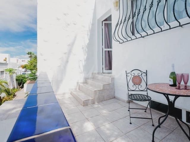 3 soverom Leilighet til salgs i Costa del Silencio, Arona med svømmebasseng - € 280 000 (Ref: 9115478)