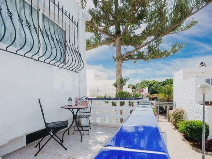 3 soveværelse Lejlighed til salg i Costa del Silencio med swimmingpool - € 280.000 (Ref: 9115478)