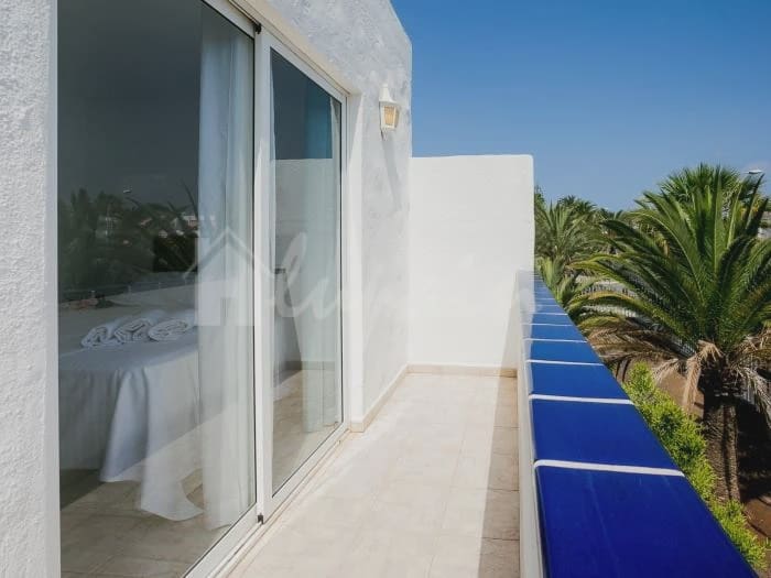 3 soveværelse Lejlighed til salg i Costa del Silencio med swimmingpool - € 280.000 (Ref: 9115478)