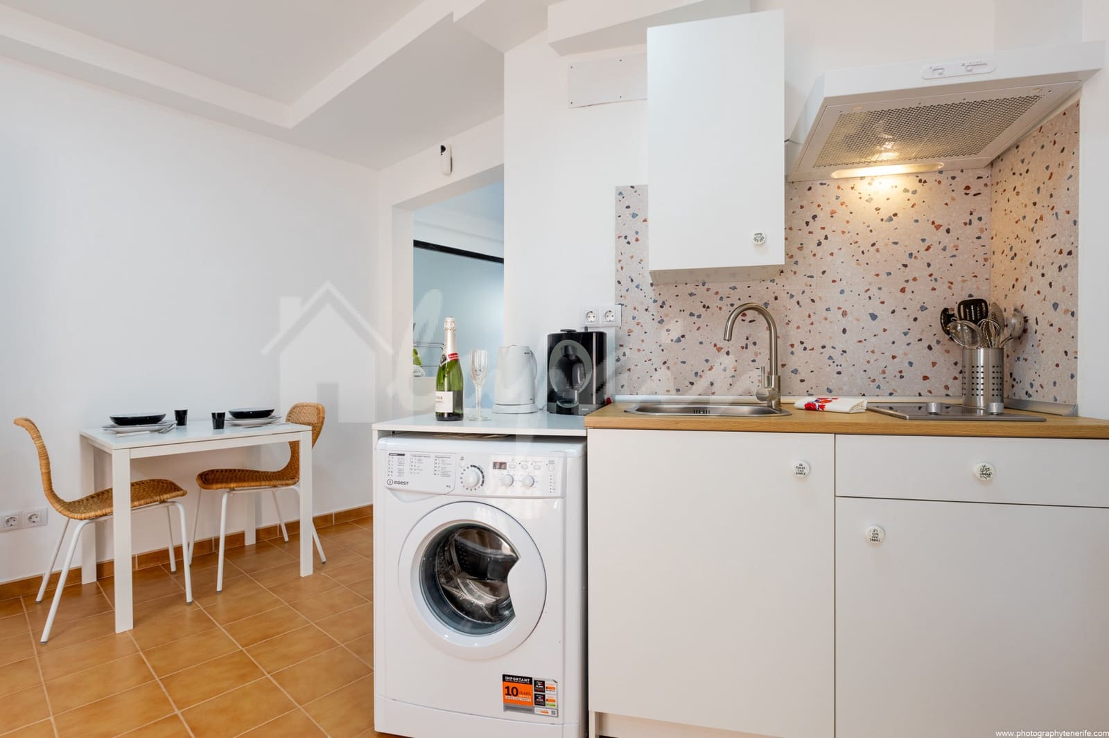 Leilighet til salgs i Adeje - € 160 000 (Ref: 9115479)