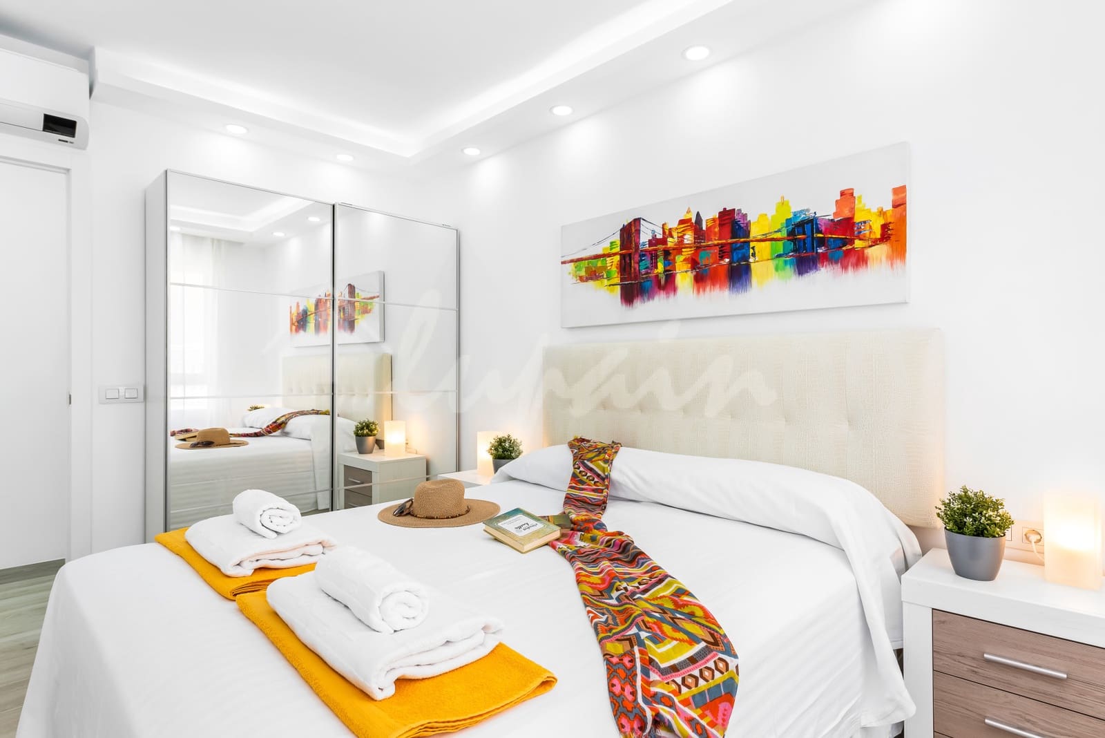 3 bedroom Penthouse for sale in Los Cristianos with pool - € 795,000 (Ref: 9131695)