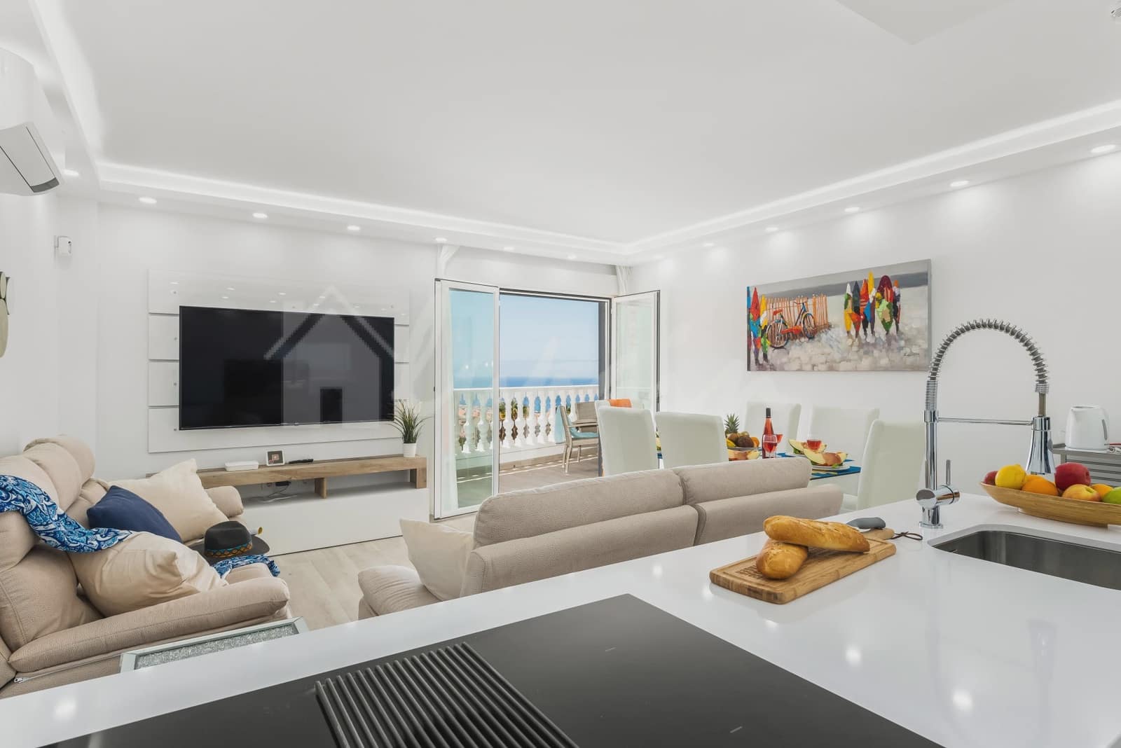 3 soveværelse Penthouse til salg i Los Cristianos med swimmingpool - € 795.000 (Ref: 9131695)