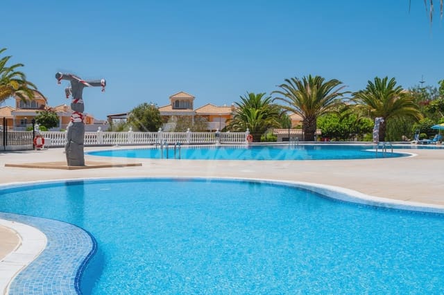 3 soveværelse Penthouse til salg i Los Cristianos, Arona med swimmingpool - € 795.000 (Ref: 9131695)