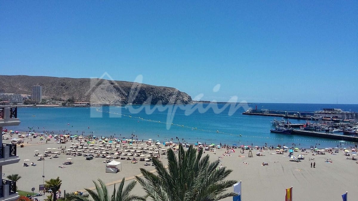 5 bedroom Business for sale in Los Cristianos - € 1,398,000 (Ref: 9146286)