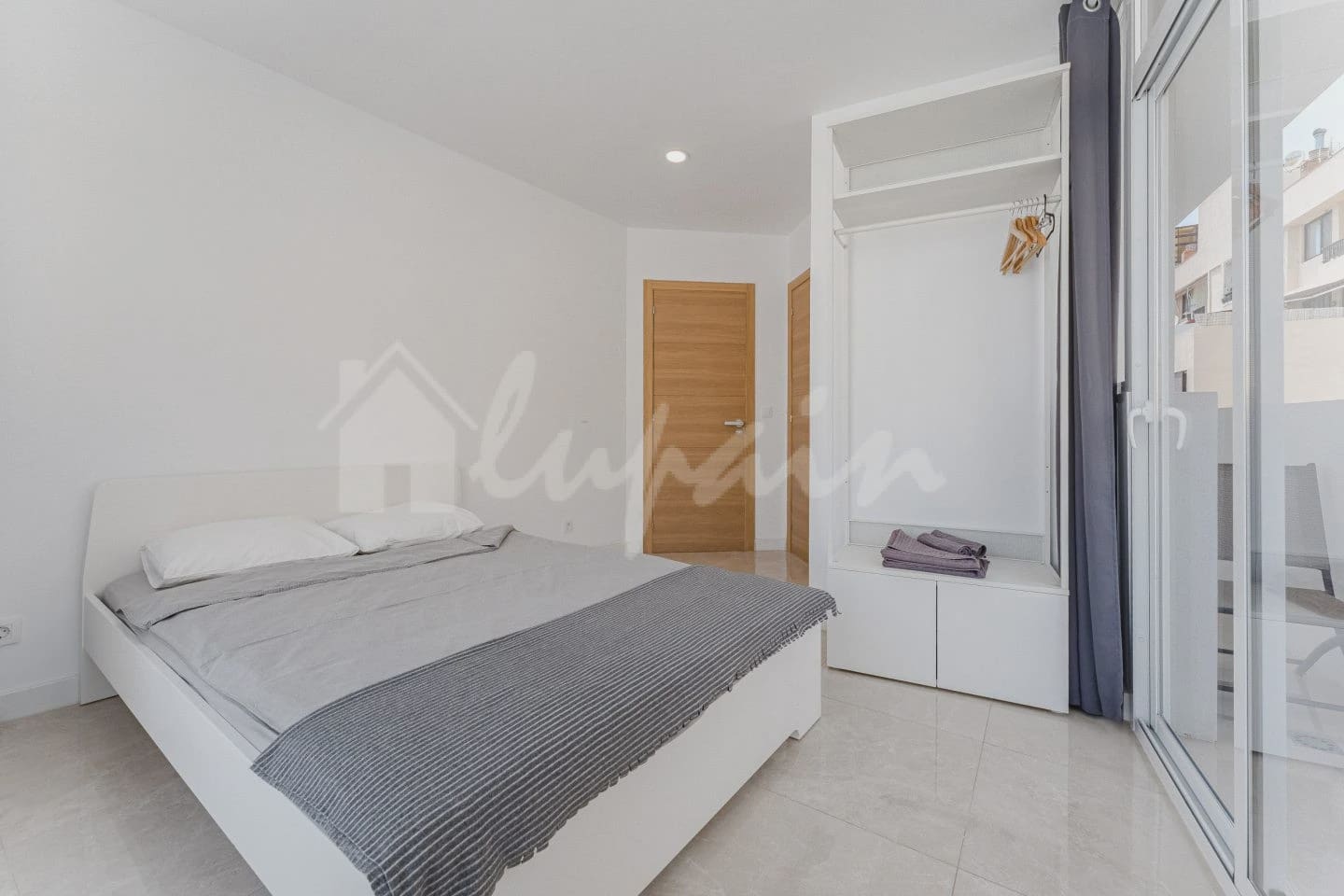 5 soveværelse Virksomhed til salg i Los Cristianos - € 1.398.000 (Ref: 9146286)